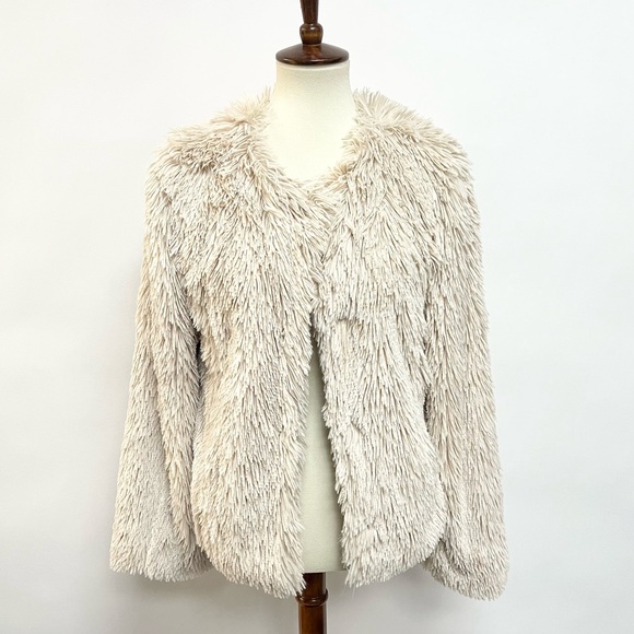 Sanctuary Cream Shaggy Faux Fur Jacket Fluffy Size Small - Picture 1 of 8
